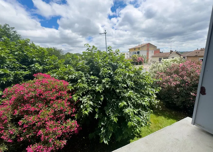 Familial Et Confortable *